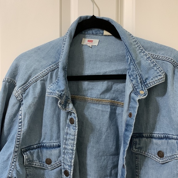 Jean jacket! - Picture 2 of 2